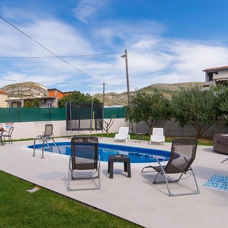 Villa Initium,Heated Pool All Season تروغير المظهر الخارجي الصورة