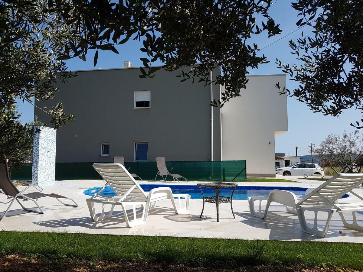 Villa Initium,Heated Pool All Season تروغير المظهر الخارجي الصورة