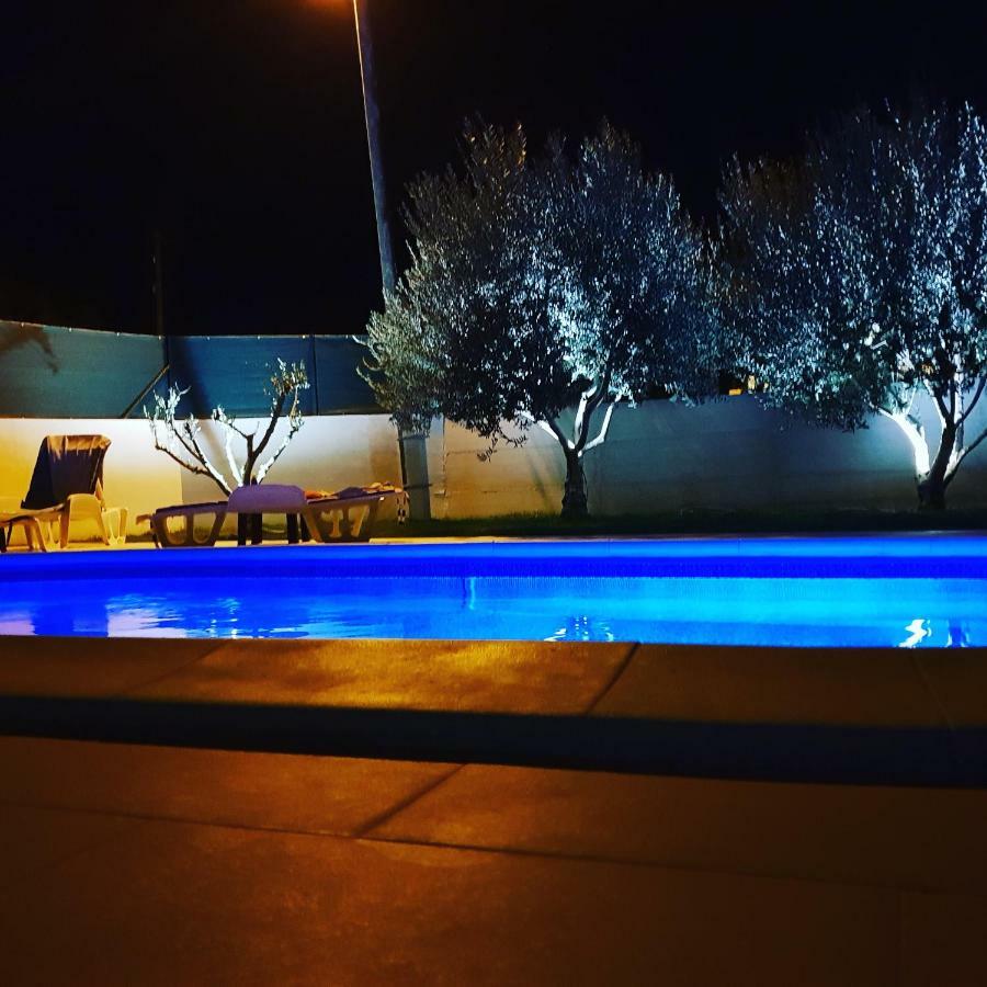 Villa Initium,Heated Pool All Season تروغير المظهر الخارجي الصورة