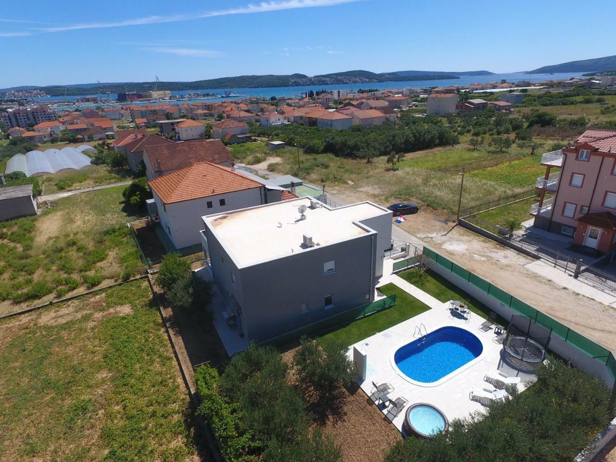 Villa Initium,Heated Pool All Season تروغير المظهر الخارجي الصورة